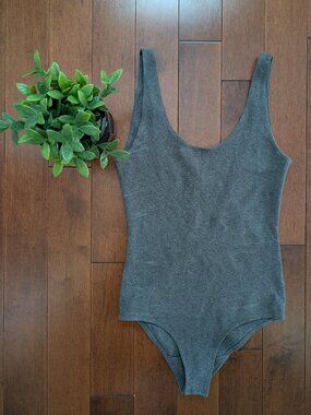 WILFRED FREE SCOOP NECK BODYSUIT